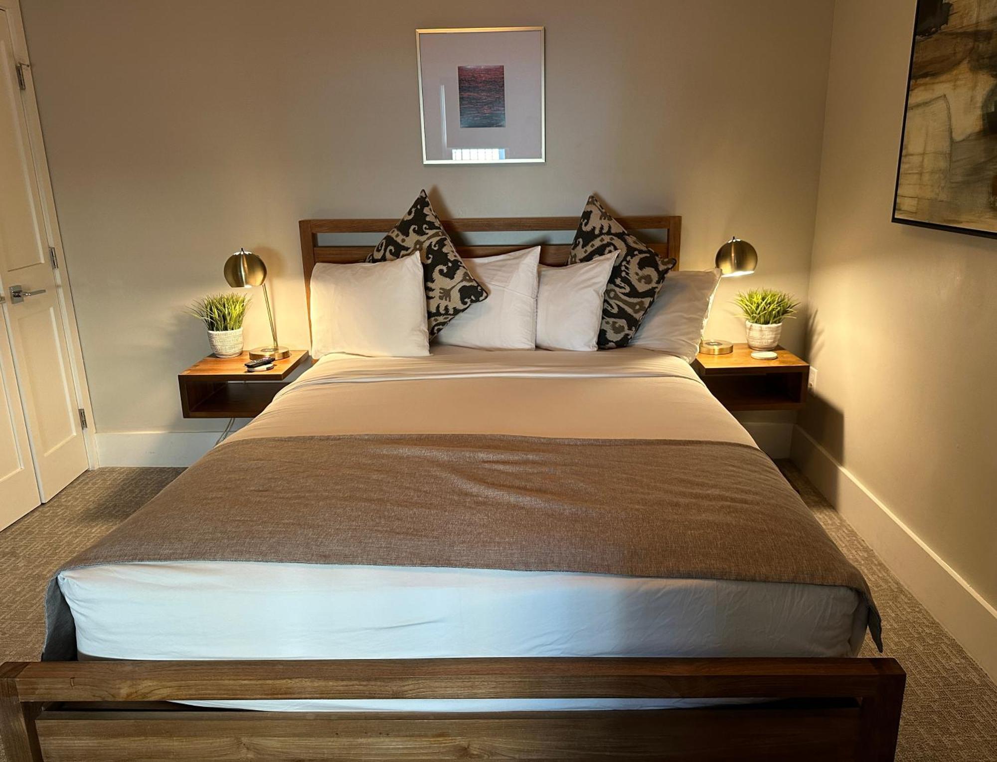 ניופורט Entire Modern 7 Unit 7 Bath Boutique Inn מראה חיצוני תמונה