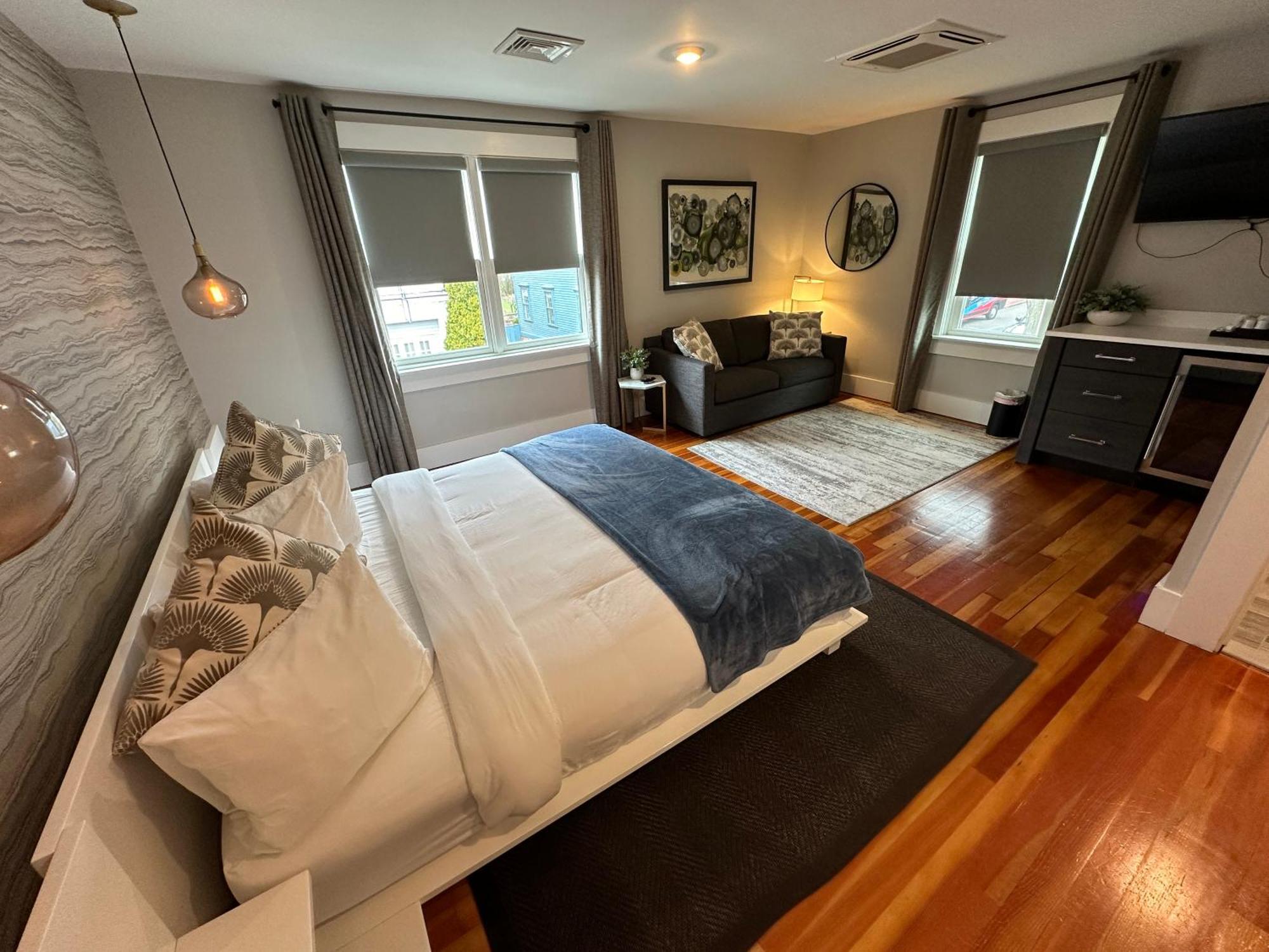 ניופורט Entire Modern 7 Unit 7 Bath Boutique Inn מראה חיצוני תמונה